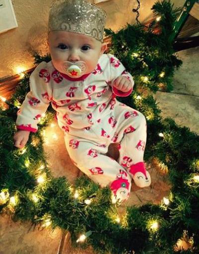 Anna Duggar Shares Rare Photo of Baby Daughter Meredith for Christmas